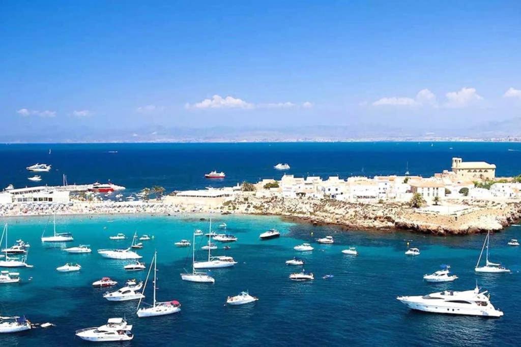 Precioso Apartamento Frente Al Mar Santa Pola Eksteriør billede